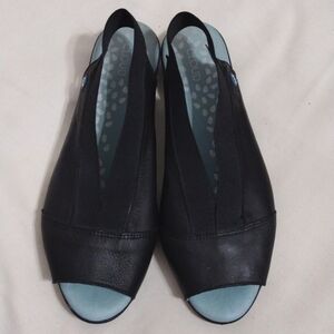 Cloud Caliber Vogue Slingback Italian Leather Sandals Comfort Chic Minimalist 10